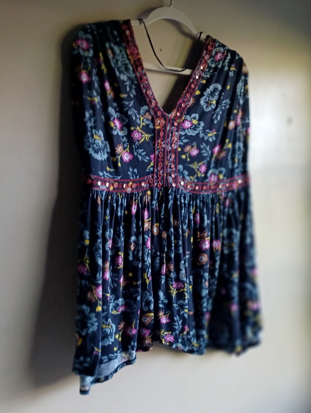 NWT FREE PEOPLE tunic Top In Black Floral M